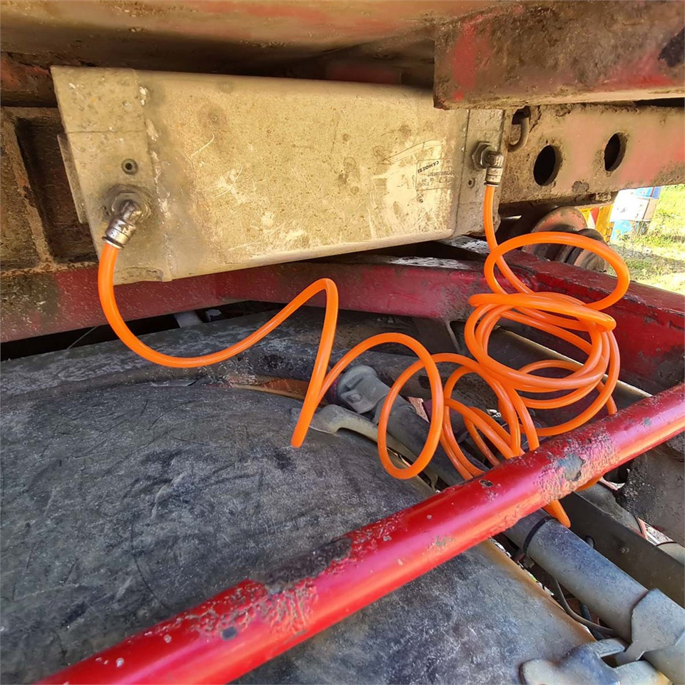 Camion - système de câble Volvo FL612: photos 20 Camion - système de câble Volvo FL612: photos 20