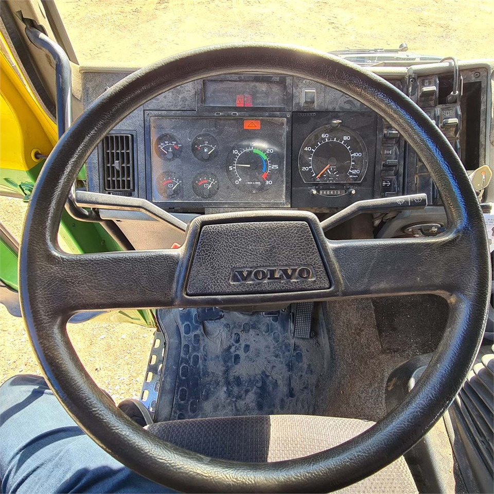 Camion - système de câble Volvo FL612: photos 13 Camion - système de câble Volvo FL612: photos 13