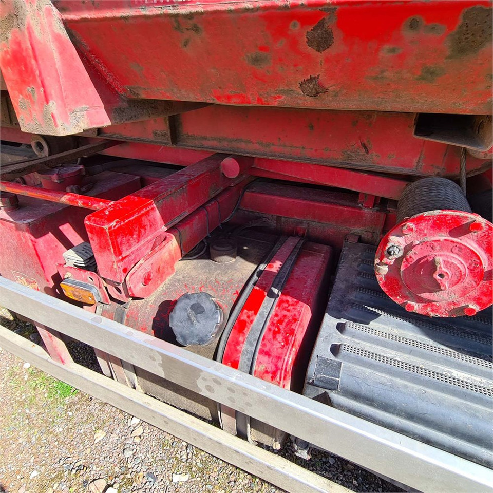 Camion - système de câble Volvo FL612: photos 31 Camion - système de câble Volvo FL612: photos 31