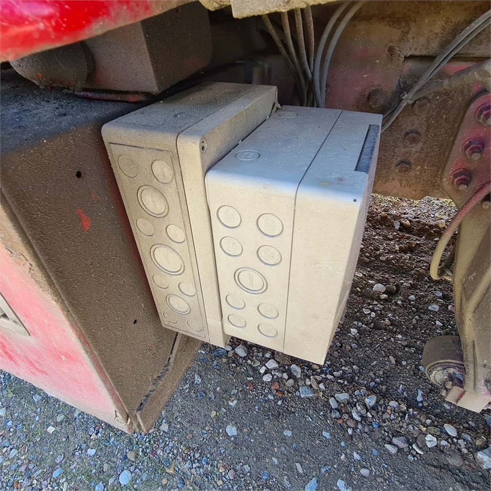 Camion - système de câble Volvo FL612: photos 22 Camion - système de câble Volvo FL612: photos 22