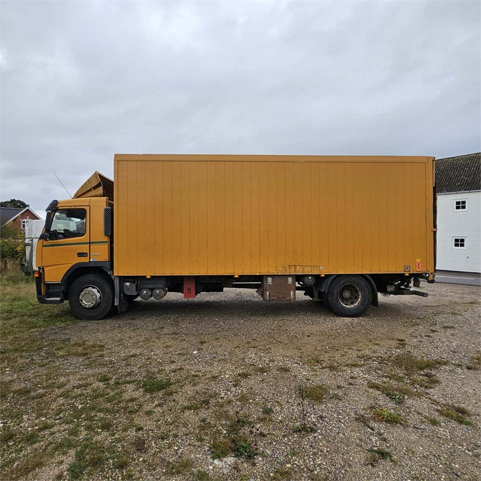 Volvo FM - Camion fourgon: photos 3 Volvo FM - Camion fourgon: photos 3