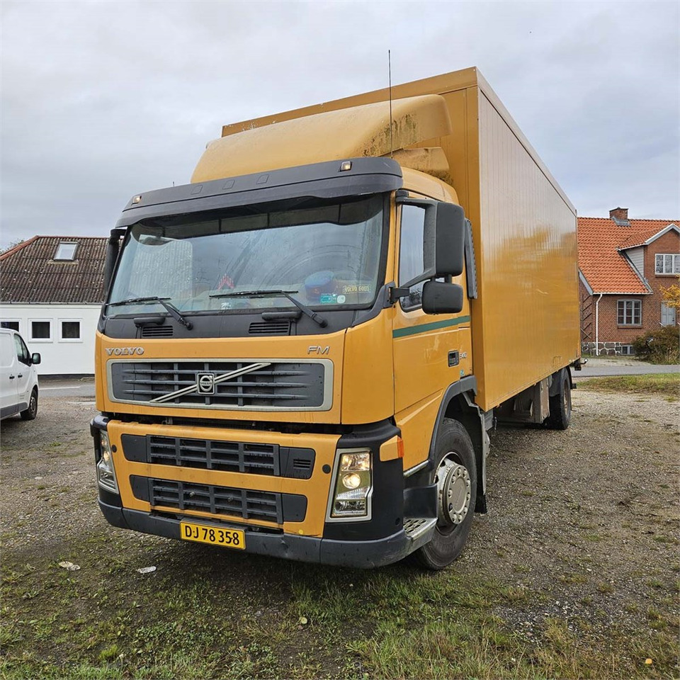 Volvo FM - Camion fourgon: photos 2 Volvo FM - Camion fourgon: photos 2