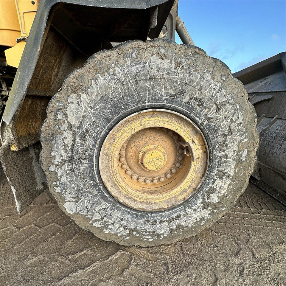 Chargeuse sur pneus Volvo L150 G: photos 44