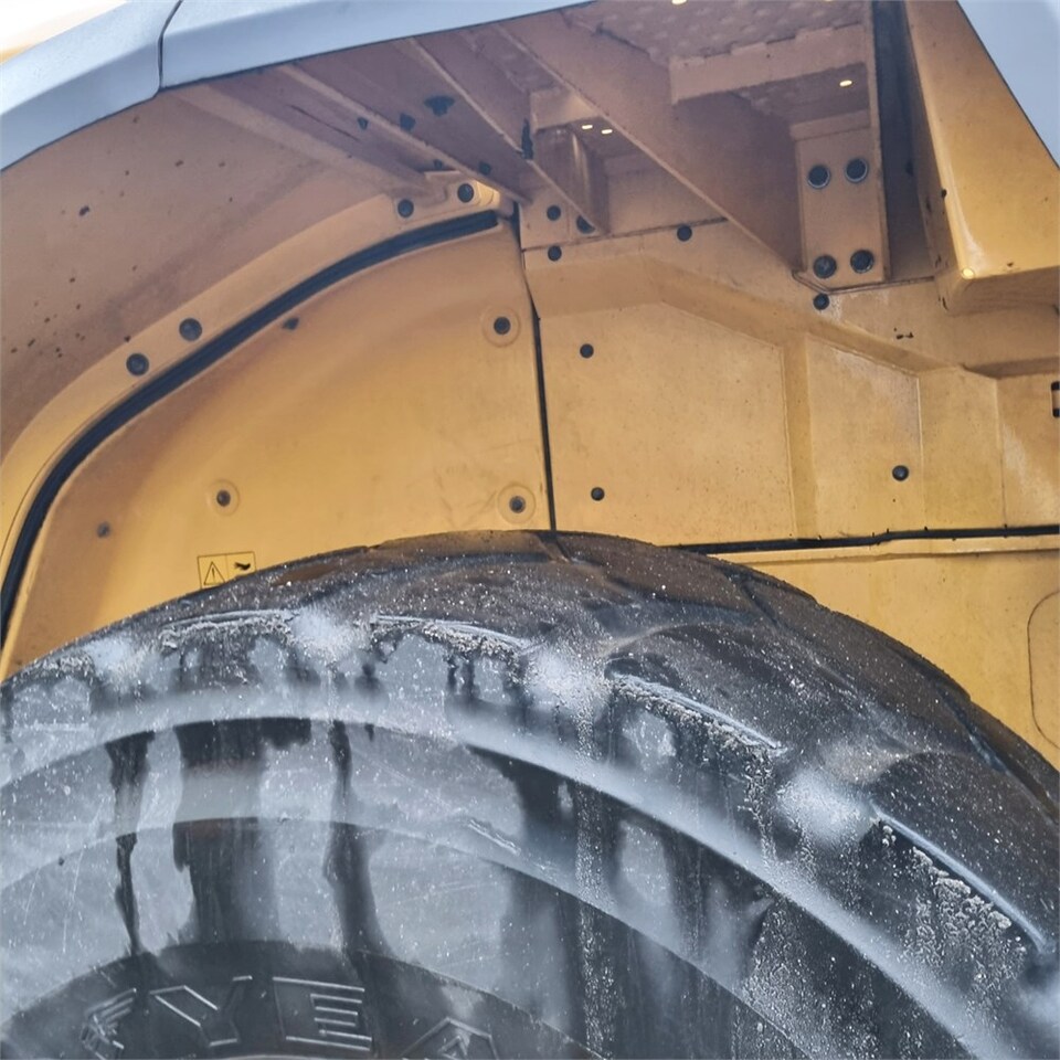 Chargeuse sur pneus Volvo L150G: photos 27