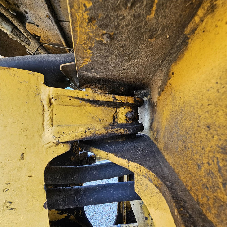 Chargeuse sur pneus Volvo L90 B: photos 44