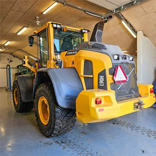 Volvo L90 H - Chargeuse sur pneus: photos 3 Volvo L90 H - Chargeuse sur pneus: photos 3