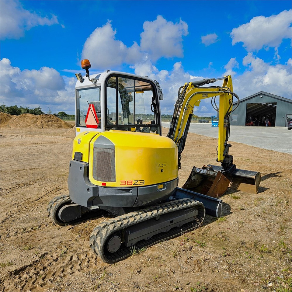 Wacker Neuson 38 Z3 - Mini pelle: photos 5 Wacker Neuson 38 Z3 - Mini pelle: photos 5