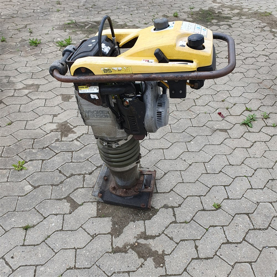 Wacker Neuson BS60-2i - Pilonneuse: photos 3 Wacker Neuson BS60-2i - Pilonneuse: photos 3
