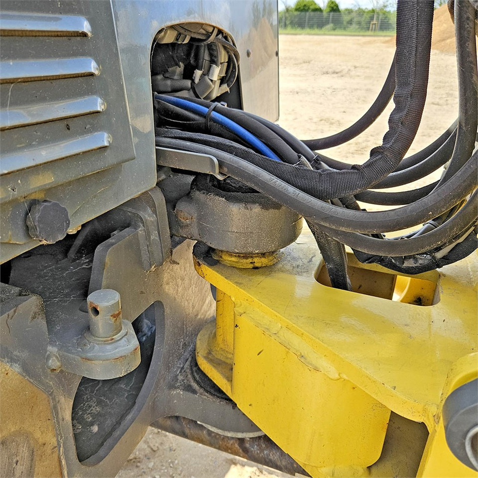 Chargeuse sur pneus Wacker Neuson WL 32/RL30: photos 30
