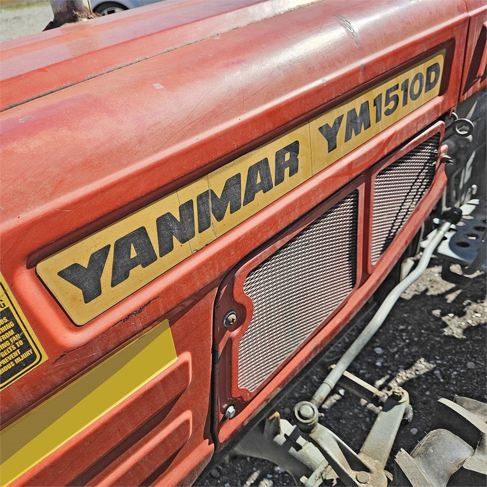 Tracteur communal Yanmar 1510 D: photos 24