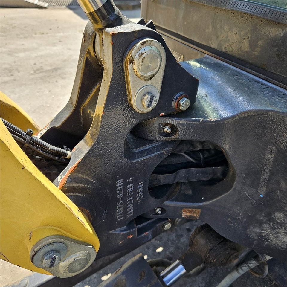 Yanmar SV19 VT en leasing occasion Yanmar SV19 VT: photos 17