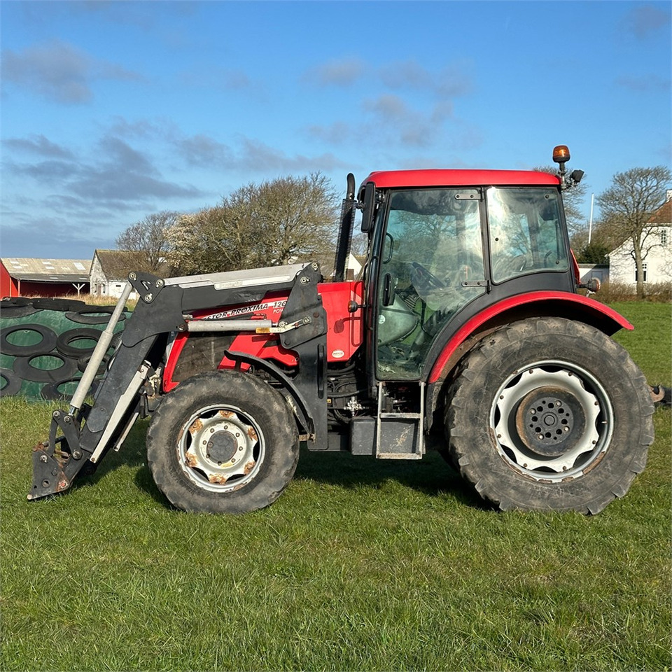 Zetor PROXIMA POWER 120 - Tracteur agricole: photos 3 Zetor PROXIMA POWER 120 - Tracteur agricole: photos 3