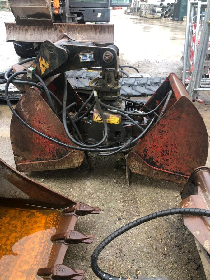 ARDEN EQUIPMENT QA 21 - Grappin: photos 1 ARDEN EQUIPMENT QA 21 - Grappin: photos 1