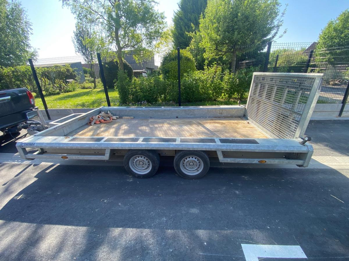 Mini pelle Caterpillar 302 CR: photos 13