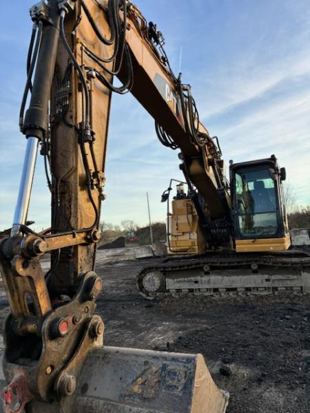 Caterpillar 325 FLCR - Pelle sur chenille: photos 5 Caterpillar 325 FLCR - Pelle sur chenille: photos 5