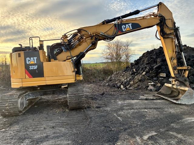 Caterpillar 325 FLCR - Pelle sur chenille: photos 3 Caterpillar 325 FLCR - Pelle sur chenille: photos 3