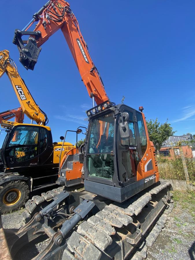 Doosan DX 140LCR-5 - Pelle sur chenille: photos 2 Doosan DX 140LCR-5 - Pelle sur chenille: photos 2