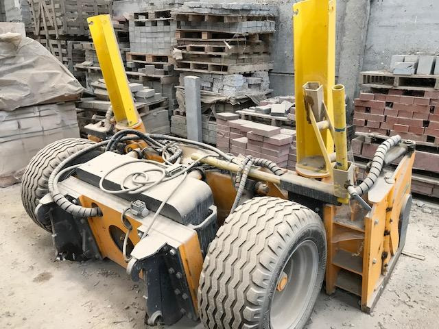 GUTZWILLER FG 20 - Lame pour Bulldozer: photos 3 GUTZWILLER FG 20 - Lame pour Bulldozer: photos 3