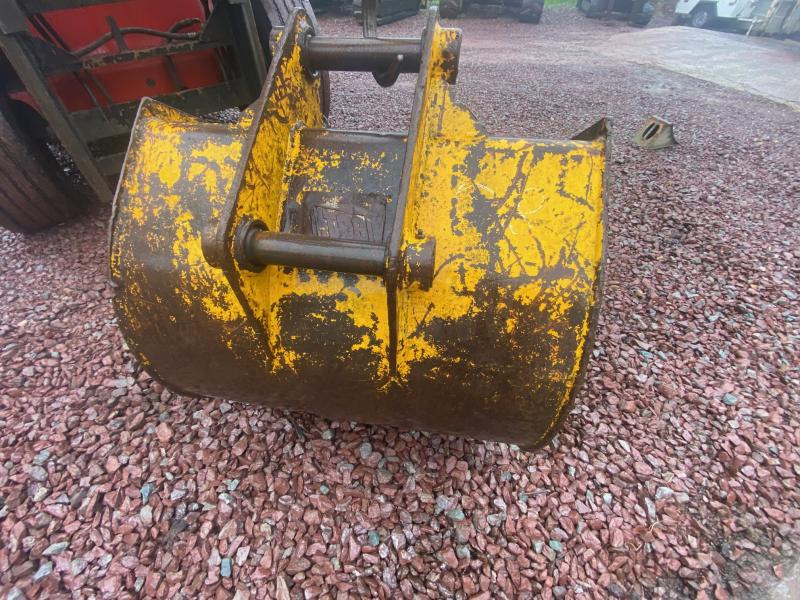 Godet pour pelle pour Engins de chantier JCB LOT 3 GODETS CURAGE ET TERRASSEMENT 1M50/80CM/60CM: photos 6
