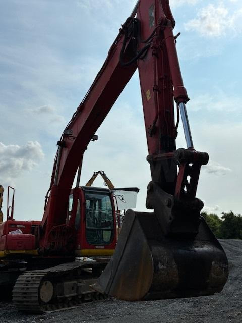 Pelle sur chenille Kobelco SK 210LC-6E: photos 12