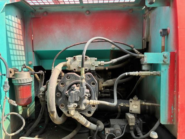 Pelle sur chenille Kobelco SK 210LC-6E: photos 21