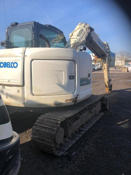 Kobelco SK 75SR-3E - Mini pelle: photos 3 Kobelco SK 75SR-3E - Mini pelle: photos 3