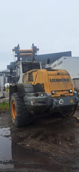 Liebherr L580 - Chargeuse sur pneus: photos 3 Liebherr L580 - Chargeuse sur pneus: photos 3