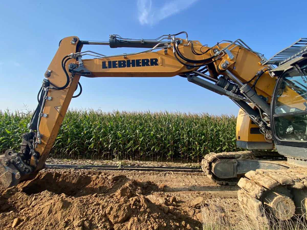 Pelle sur chenille Liebherr R 926 COMPACT: photos 11 Pelle sur chenille Liebherr R 926 COMPACT: photos 11