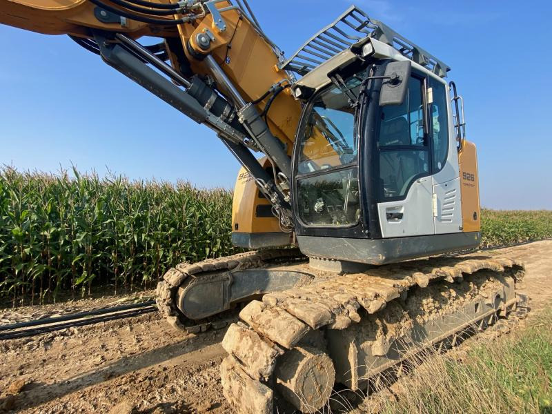 Pelle sur chenille Liebherr R 926 COMPACT: photos 6 Pelle sur chenille Liebherr R 926 COMPACT: photos 6