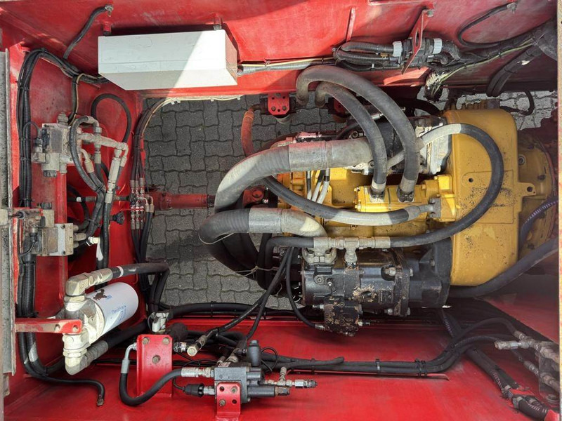 Reach stacker CVS Ferrari F479.5: photos 9 Reach stacker CVS Ferrari F479.5: photos 9