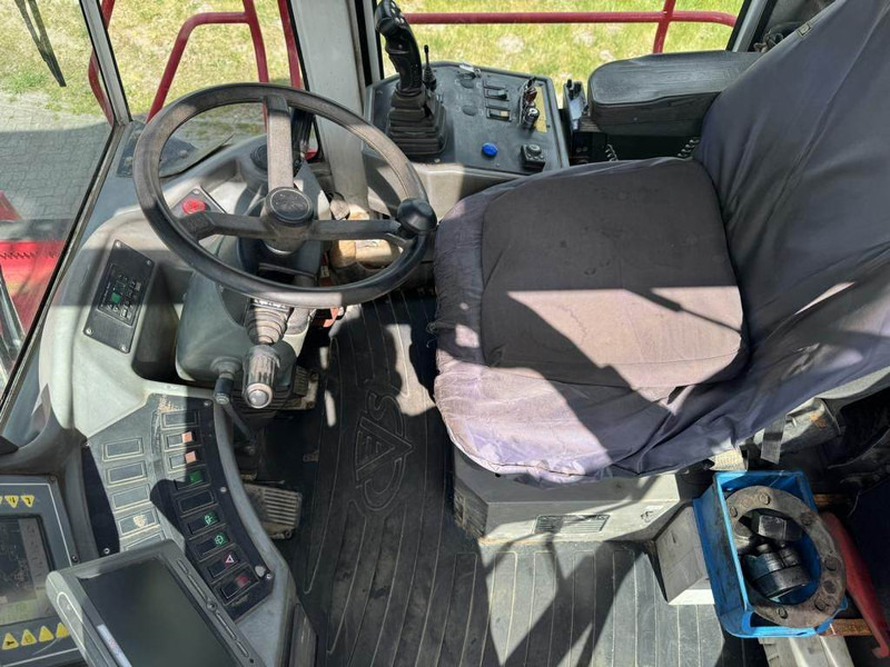 Reach stacker CVS Ferrari F479.5: photos 10 Reach stacker CVS Ferrari F479.5: photos 10