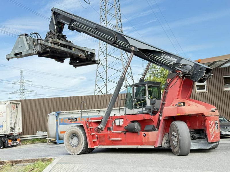 Kalmar DRF400-60C5 - Reach stacker: photos 1 Kalmar DRF400-60C5 - Reach stacker: photos 1