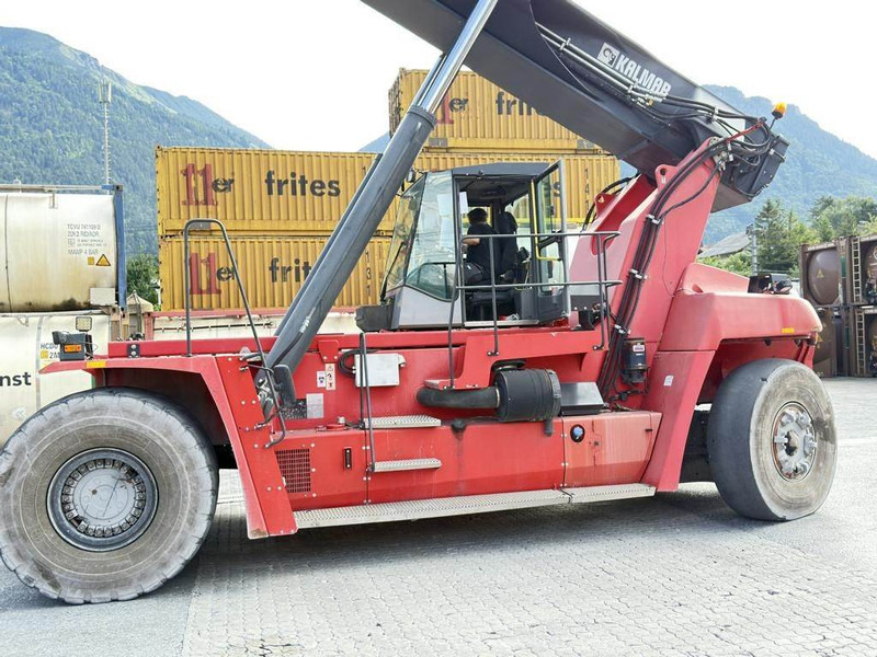 Kalmar DRF400-60C5 - Reach stacker: photos 4 Kalmar DRF400-60C5 - Reach stacker: photos 4