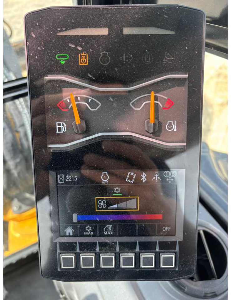 CAT 303.5 - Pelle sur chenille: photos 5 CAT 303.5 - Pelle sur chenille: photos 5