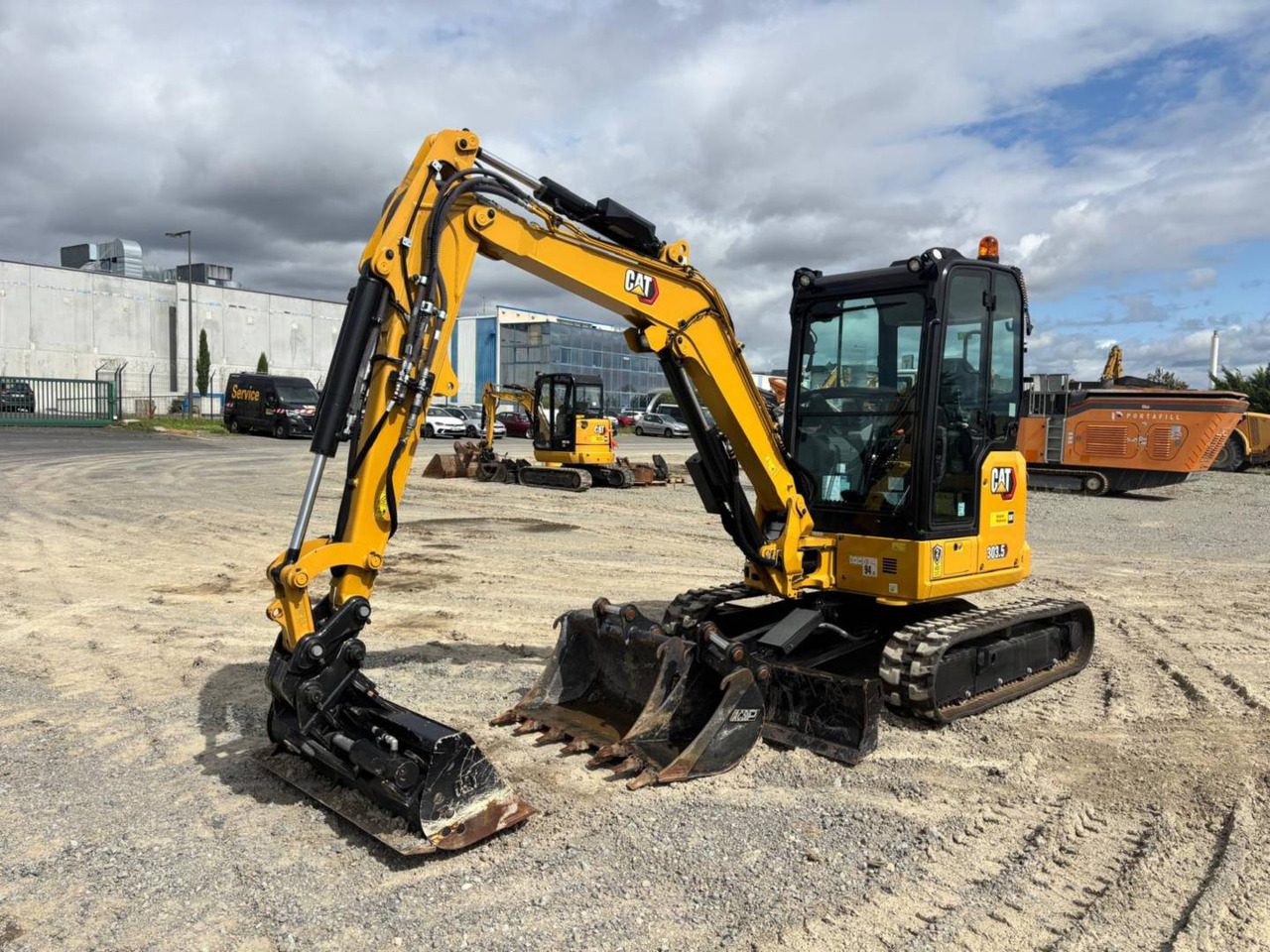 CAT 303.5 - Pelle sur chenille: photos 1 CAT 303.5 - Pelle sur chenille: photos 1