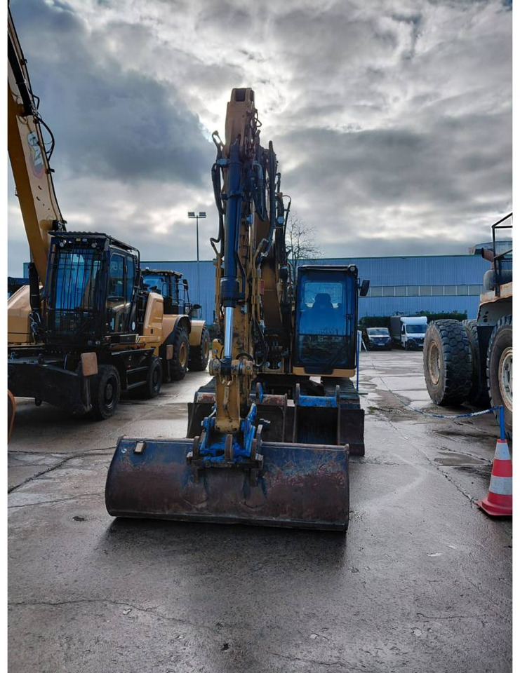 CAT 315 - Pelle sur chenille: photos 2 CAT 315 - Pelle sur chenille: photos 2