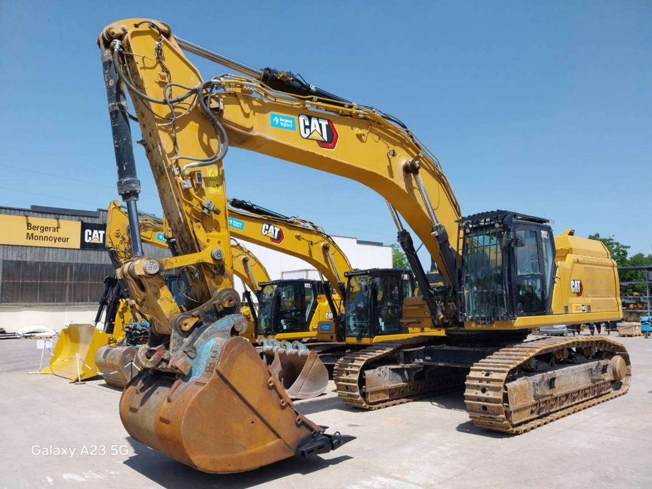 CAT 352-08 - Pelle sur chenille: photos 1 CAT 352-08 - Pelle sur chenille: photos 1
