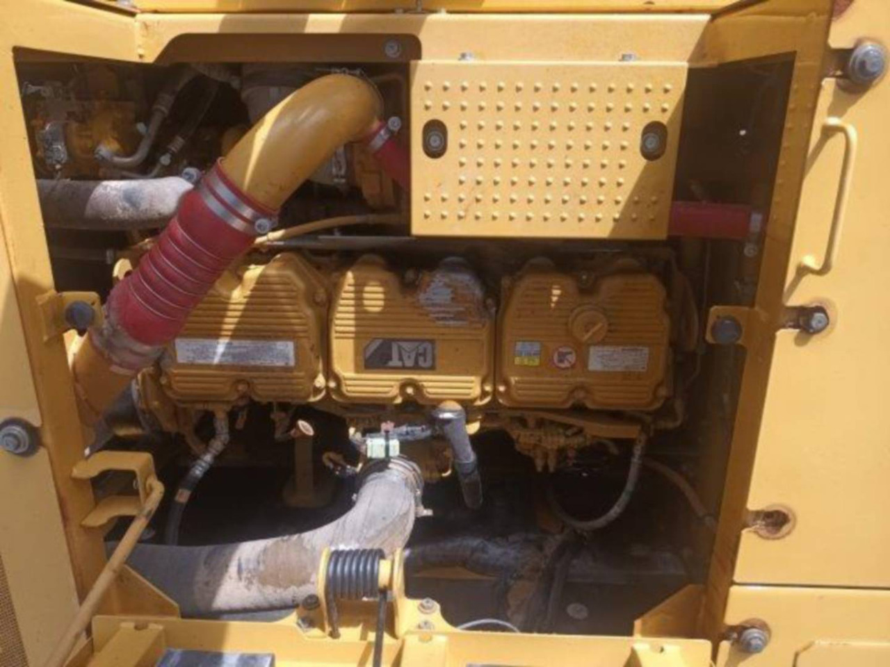 CAT 374F en leasing occasion CAT 374F: photos 13