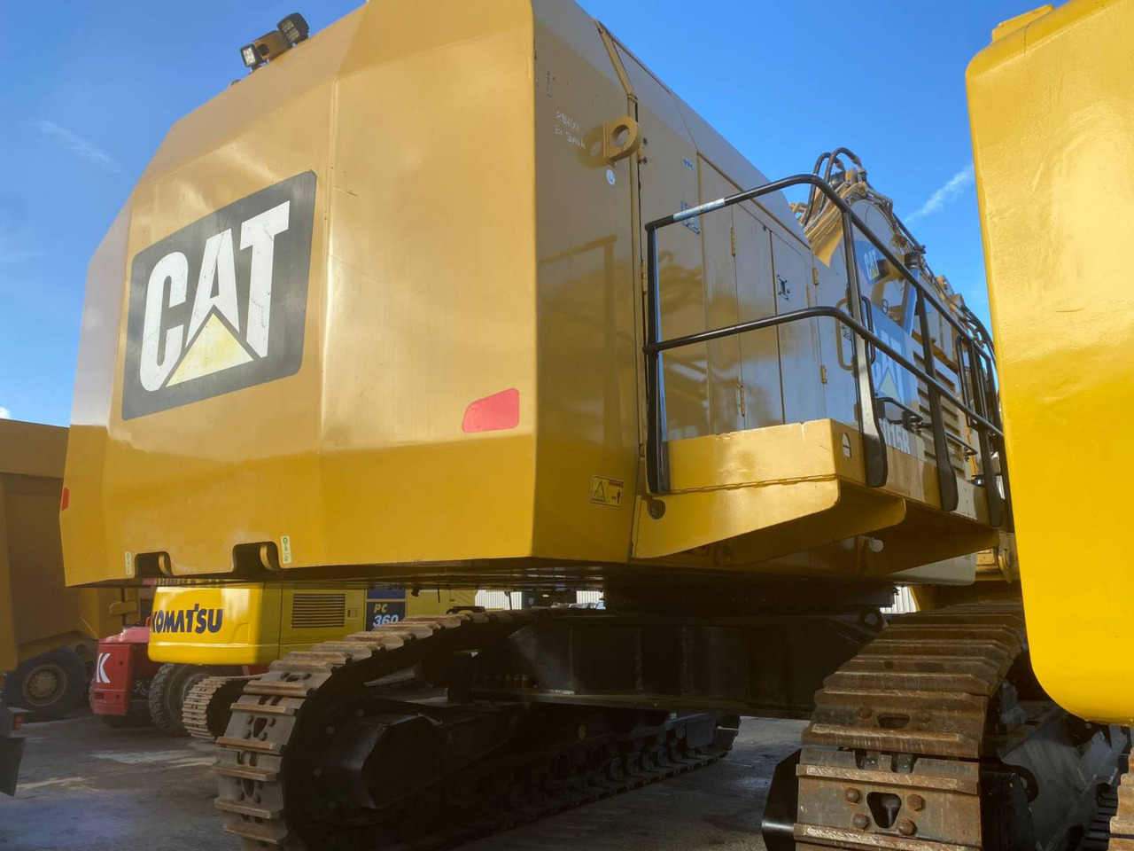 CAT 6015B - Pelle sur chenille: photos 5 CAT 6015B - Pelle sur chenille: photos 5