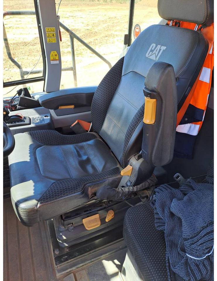 CAT 730 en leasing occasion CAT 730: photos 7