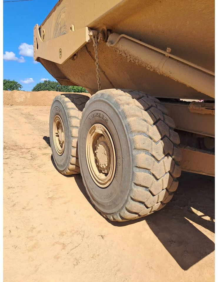 CAT 730 en leasing occasion CAT 730: photos 13
