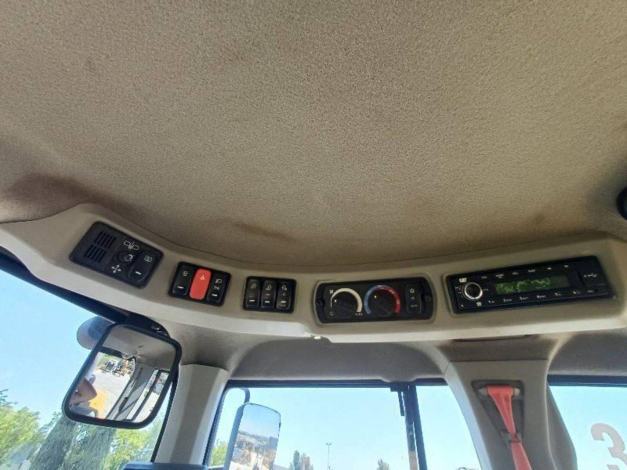 Chargeuse sur pneus CAT 938M: photos 20