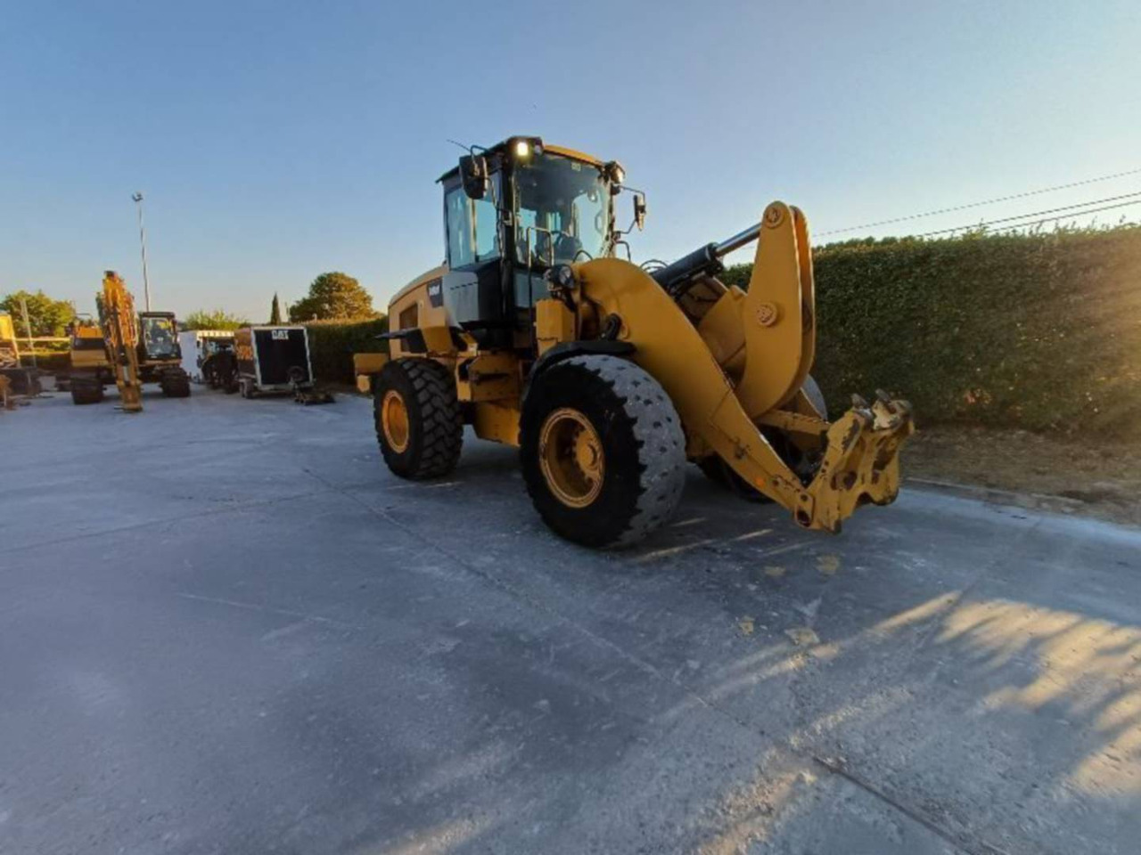 CAT 938M - Chargeuse sur pneus: photos 1 CAT 938M - Chargeuse sur pneus: photos 1