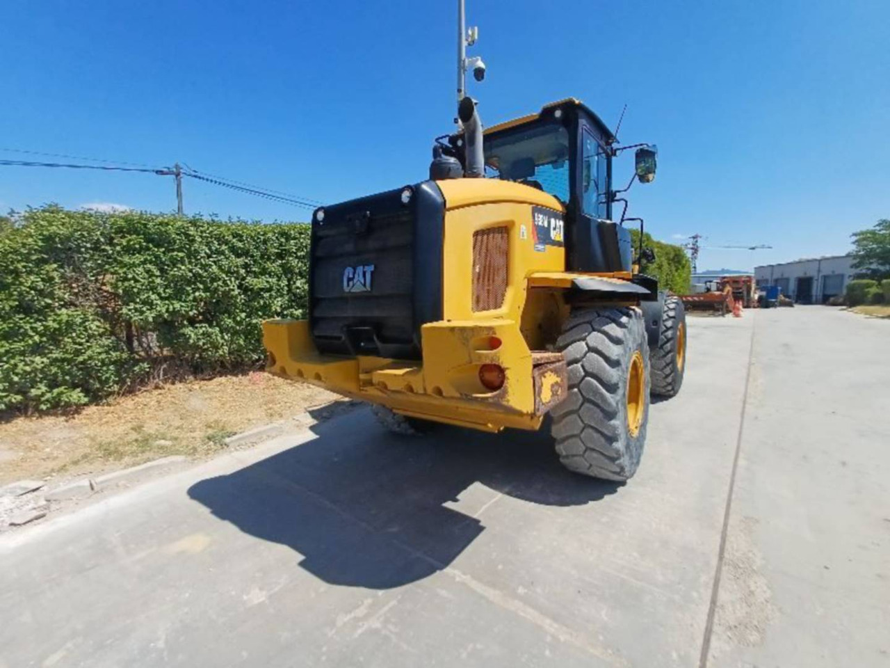 Chargeuse sur pneus CAT 938M: photos 13