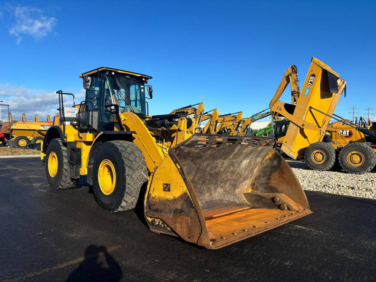 CAT 950M - Chargeuse sur pneus: photos 1 CAT 950M - Chargeuse sur pneus: photos 1
