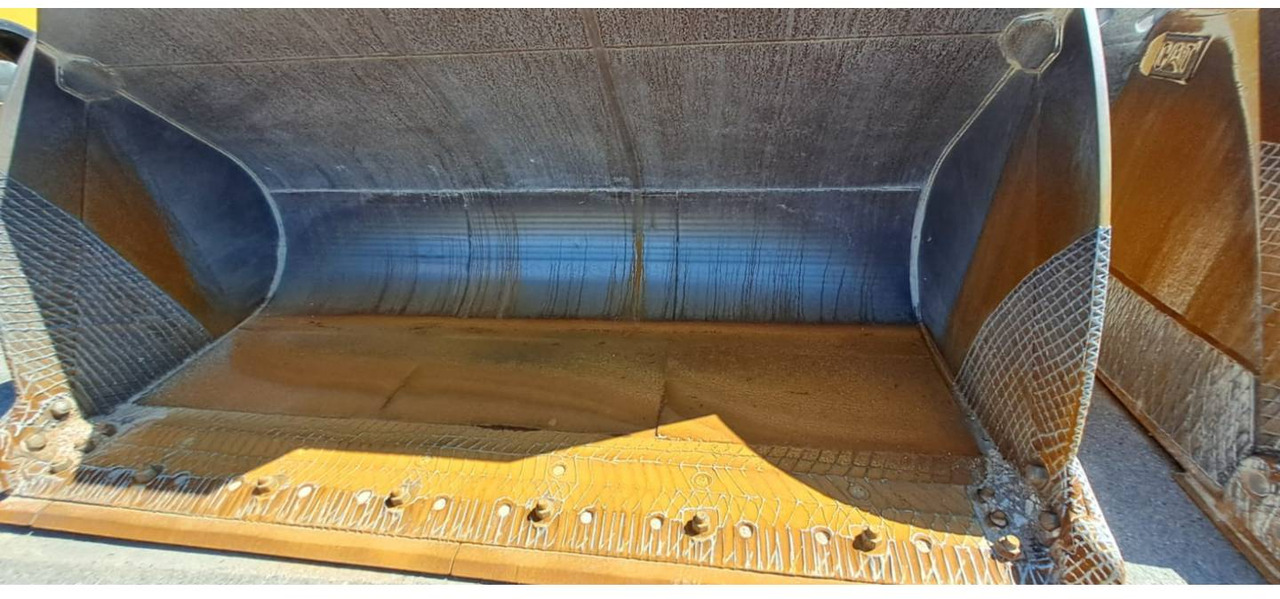 Chargeuse sur pneus CAT 966M XE: photos 10