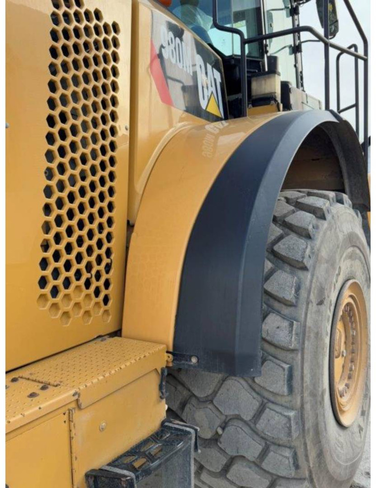 Chargeuse sur pneus CAT 980M: photos 16