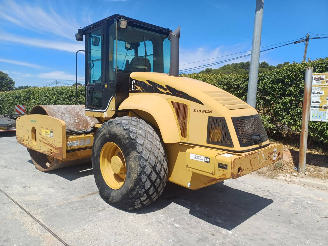CAT CS573E - Compacteur à pieds de mouton/ Monocylindre: photos 2 CAT CS573E - Compacteur à pieds de mouton/ Monocylindre: photos 2