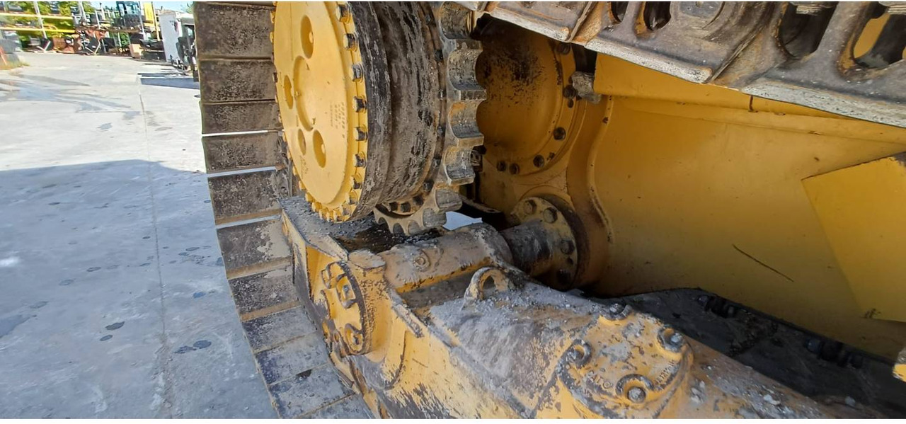 Bulldozer CAT D6T3B XW: photos 12 Bulldozer CAT D6T3B XW: photos 12