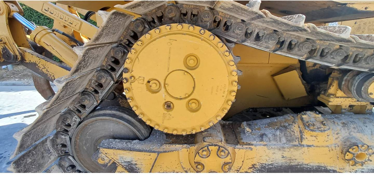 Bulldozer CAT D6T3B XW: photos 11 Bulldozer CAT D6T3B XW: photos 11